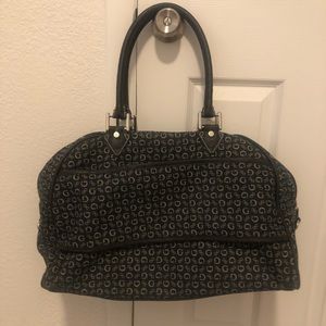 guess weekender bag